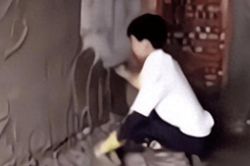 Con trai lười học bị bắt đi làm công trường để 'trải đời', cái kết sau 1 tháng khiến bố mẹ hoang mang