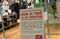 Giảm 2% thuế VAT: Khoan sức dân, nuôi dưỡng nguồn thu