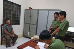 Bắt 2 đối tượng tổ chức cho người khác ra nước ngoài khai thác hải sản trái phép