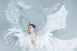 Cận cảnh trang phục dân tộc hơn 10kg của Phương Nhi tại Miss International 2023