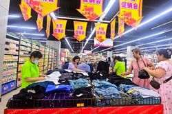 GDP Trung Quốc tăng trưởng vượt trội
