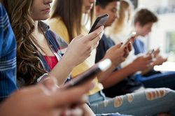 Hơn nửa dân số thế giới đang dùng smartphone