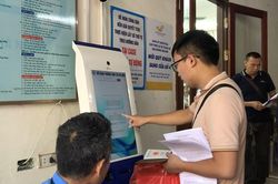 Chưa bắt buộc người dân phải đổi giấy phép lái xe máy sang vật liệu PET
