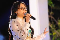 Hát dân ca quá mùi, Phương Mỹ Chi được khuyên 'nên đi làm ca sĩ'