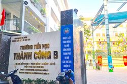 Nhiều học sinh Hà Nội nôn ói phải nhập viện, nhà trường gửi thư xin lỗi