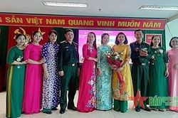 'Hương sắc' ở Hệ 3, Học viện Chính trị anh hùng