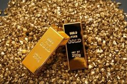 Vàng SJC vượt mốc 71 triệu đồng/lượng, vàng nhẫn tăng sốc