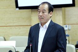 Chuyên gia nêu lý do không chủ quan dù Covid chuyển từ nhóm A sang B