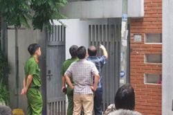 Xuống nhà đi học, con gái phát hiện mẹ tử vong