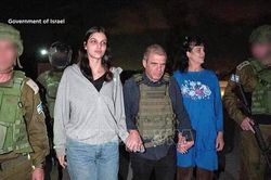 Xung đột Hamas-Israel: Hamas trả tự do cho 2 con tin người Mỹ
