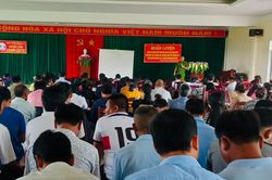 Hơn 300 cán bộ, công chức huyện Krông Pa được huấn luyện nghiệp vụ phòng cháy, chữa cháy