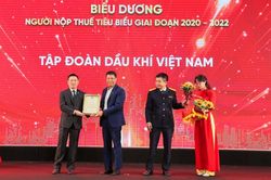 Petrovietnam dẫn đầu nộp thuế nhóm ngành dịch vụ dầu khí