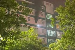 Sơ tán bệnh nhân vì sự cố cháy tại BVĐK khu vực Cẩm Phả