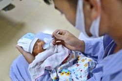 Lao động nam khi vợ sinh con được nghỉ việc hưởng chế độ thai sản quy định như thế nào?