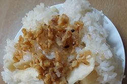 Cơm nếp sắn năm nao…