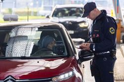 Slovenia tăng cường kiểm soát biên giới do 'lo ngại khủng bố'