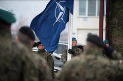 Liên minh NATO có đủ nguồn lực hỗ trợ cho cả Israel và Ukraine?