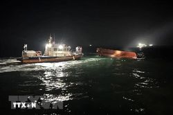 Lật tàu đánh cá ngoài khơi Hàn Quốc, 4 người thiệt mạng