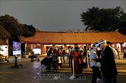 Thử nghiệm tour đêm Văn Miếu - Quốc Tử Giám 'Tinh hoa đạo học'