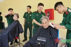 Giúp dân bằng tình thương, trách nhiệm