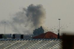 Xung đột Israel - Hamas: Xe tăng IDF 'bắn nhầm' đồn Ai Cập, đoàn xe viện trợ thứ 2 chưa thể tiến vào Gaza