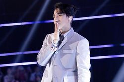 Thí sinh Vietnam Idol may mắn được bắt tay cùng Sơn Tùng: Chẳng ai xa lạ!