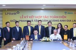 LPBank hợp tác toàn diện với Hoàng Anh Gia Lai