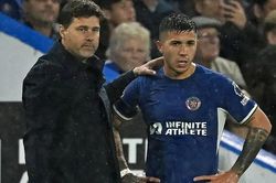 HLV Pochettino sẽ 'nguy hiểm tính mạng' nếu không sử dụng Caicedo và Enzo