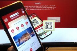 Dùng VNeID thay thẻ BHYT giấy khi đi khám bệnh?