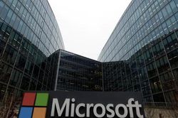 Microsoft chi 3,2 tỷ USD ở Australia khi quy định về AI sắp có hiệu lực