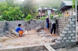 Từng bước giải quyết các nhu cầu thiết yếu trong vùng đồng bào DTTS
