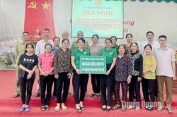 Trên 300 triệu đồng hỗ trợ nông dân nuôi sâu canxi, trùn quế