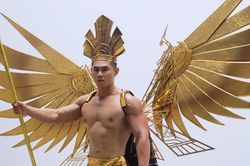 Người mẫu Vĩ Tân mang trang phục dân tộc 'Tiếng vọng Đông Sơn' thi Mister Asian International 2023