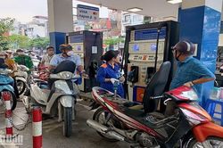 VCCI ủng hộ tiếp tục giảm 50% thuế bảo vệ môi trường xăng dầu