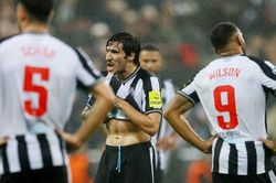 Hiện thực khó khăn của Newcastle