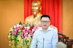 Chủ tịch Hội Nhà báo Lê Quốc Minh nói về quan hệ giữa báo chí với doanh nghiệp