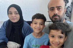 Tình cảnh ở Dải Gaza: 'Hôm nay chúng ta sẽ chết sao cha?'