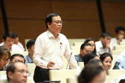 Đại biểu Vũ Trọng Kim: Cần bổ sung thêm kênh đào, đầm, hồ nước trong điều chỉnh Luật Tài nguyên nước