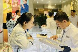 PNJ ngược dòng thị trường bán lẻ