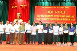 Na Hang gặp mặt người có uy tín trong đồng bào dân tộc thiểu số