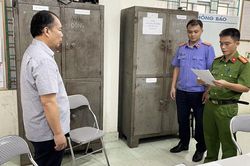 Khởi tố lãnh đạo Trung tâm sát hạch lái xe cơ giới đường bộ tỉnh Cao Bằng