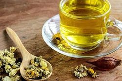 9 lợi ích sức khỏe đáng ngạc nhiên của trà hoa cúc