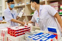 Bộ Y tế nói gì về phản ánh 'thiếu thuốc một phần do chậm có kết quả đấu thầu tập trung và đàm phán giá'?