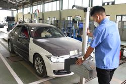 Đăng kiểm trước cao điểm cuối năm: Coi chừng nguy cơ ùn tắc