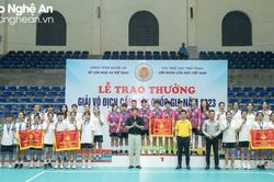 Trao 13 bộ huy chương tại Giải vô địch cầu mây Quốc gia năm 2023