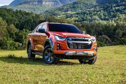 Top 10 ôtô bán chạy nhất Đông Nam Á năm 2023: Isuzu D-Max cho Ford Ranger 'hít khói'