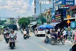 Xe tải tông 1 người phụ nữ đi bộ tử vong rồi tiếp tục va chạm với nhiều xe khác