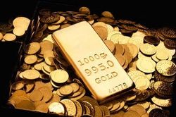 Ngày 28/10: Giá vàng thế giới vượt ngưỡng 2.000 USD/ounce