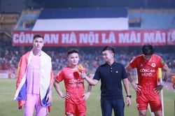 Văn Hậu, Quang Hải báo 'hung tin' cho ĐT trước Vòng loại World Cup
