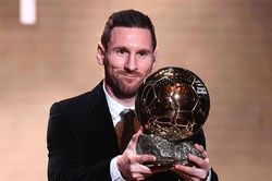 Messi giành giải Quả bóng Vàng 2023... do người hâm mộ bình chọn